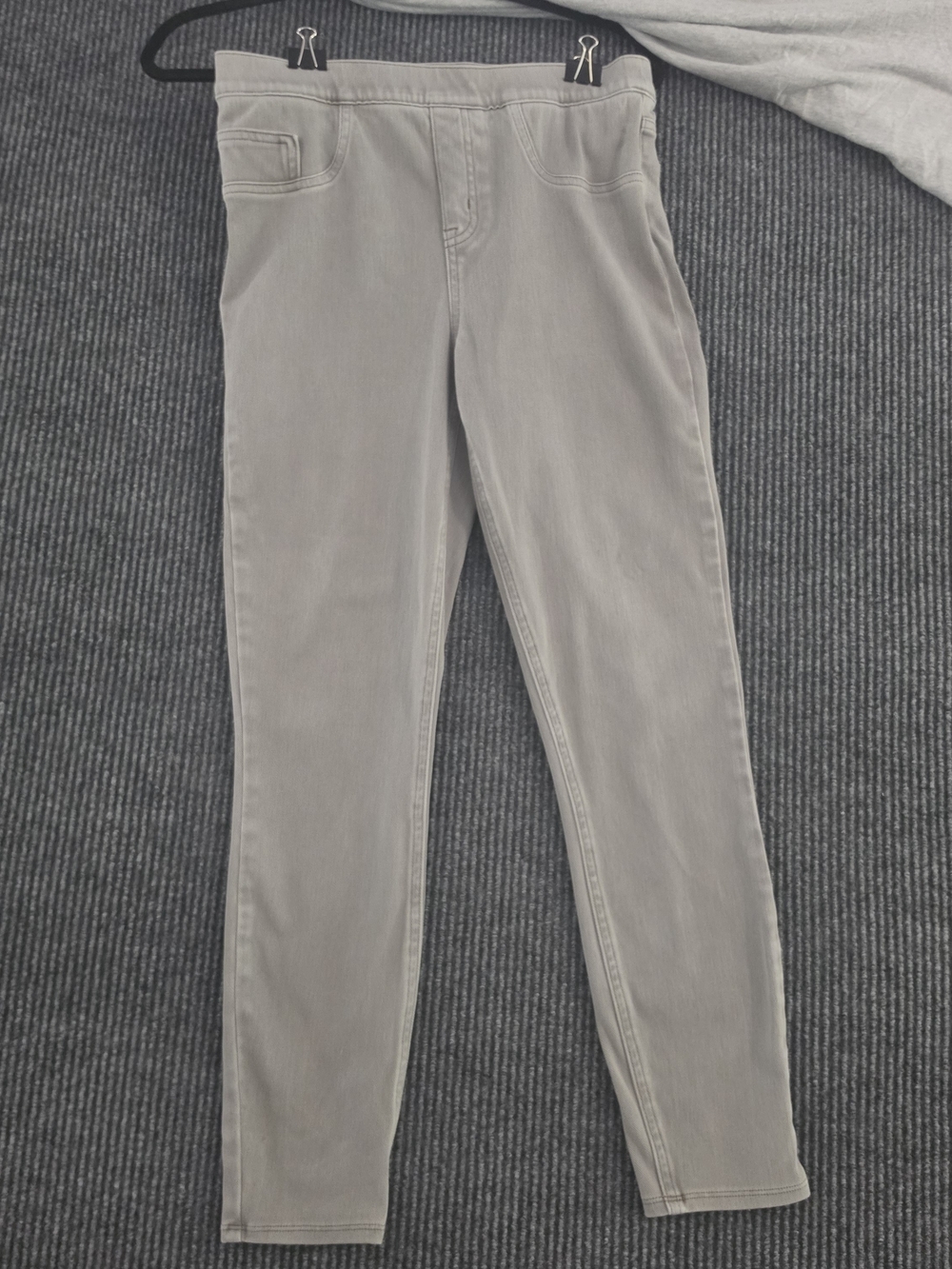 SPANX Women's Light Gray High-Rise Jeggings - Slim Stretch - Picture 5 of 6